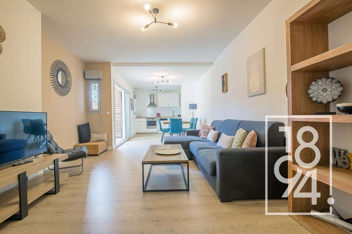 Appartement à vendre, 66m², Marseille 8ème