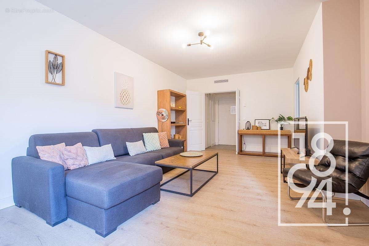 Appartement à vendre, 66m², Marseille 8ème