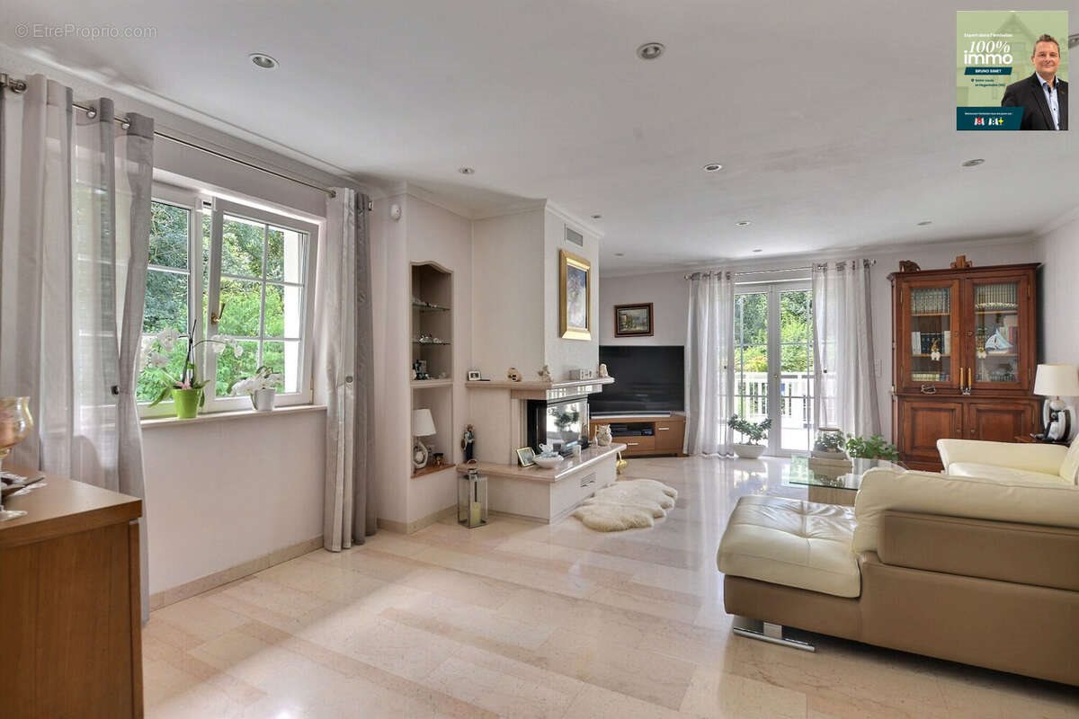 Maison à vendre, 232m², Kembs