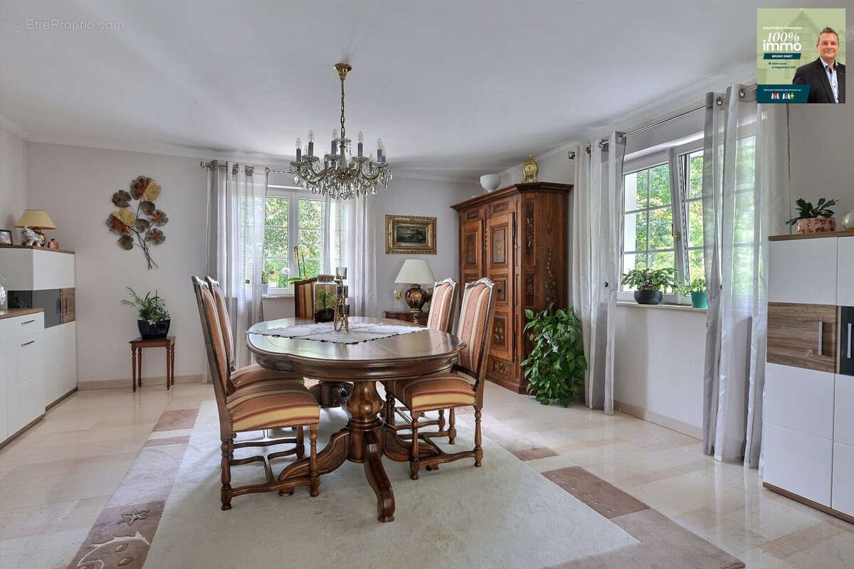 Maison à vendre, 232m², Kembs