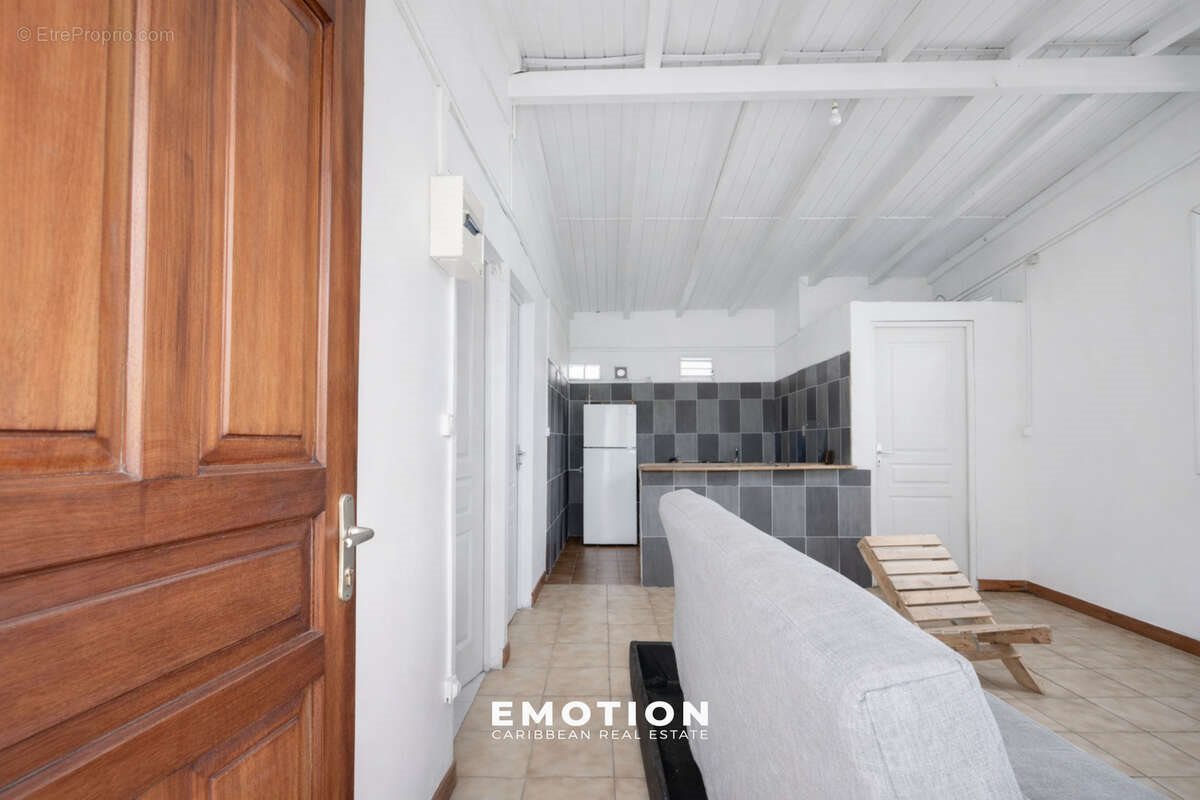 Maison à vendre, 75m², Basse-Terre