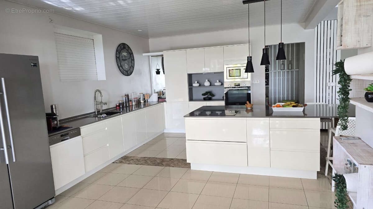 Maison à vendre, 277m², Le Marin