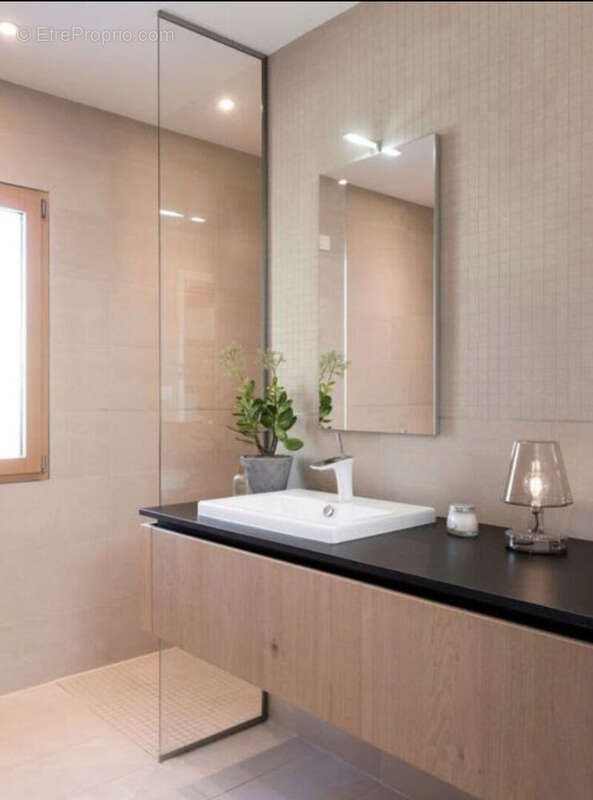 Appartement à vendre, 95m², Marseille 10ème