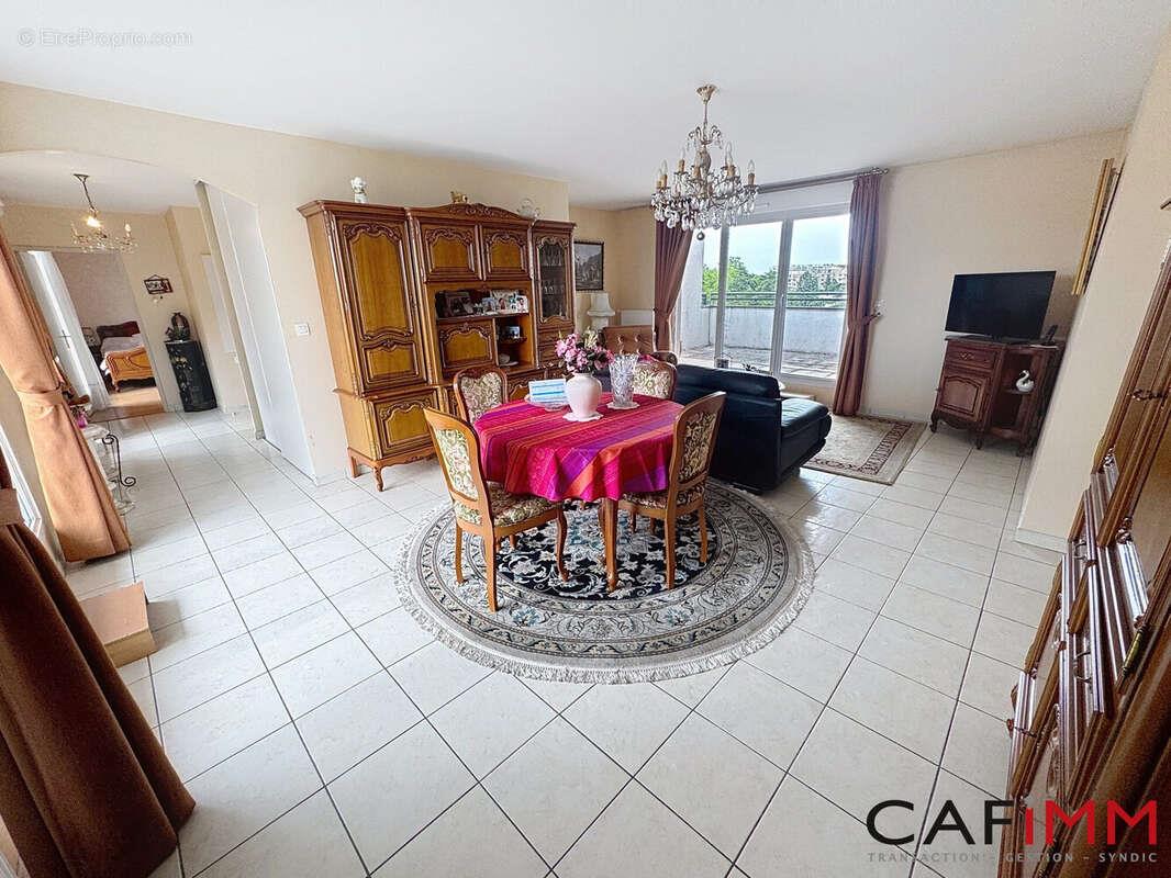 Appartement à vendre, 111m², Lyon 8ème