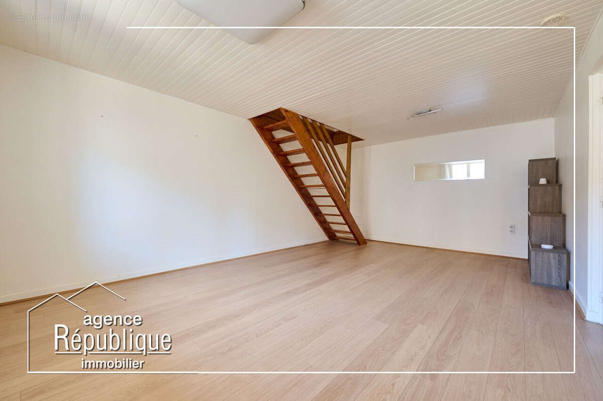 Appartement à vendre, 77m², Nuits-Saint-Georges