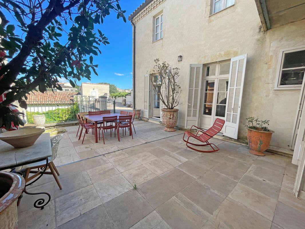 Appartement à vendre, 220m², Nîmes