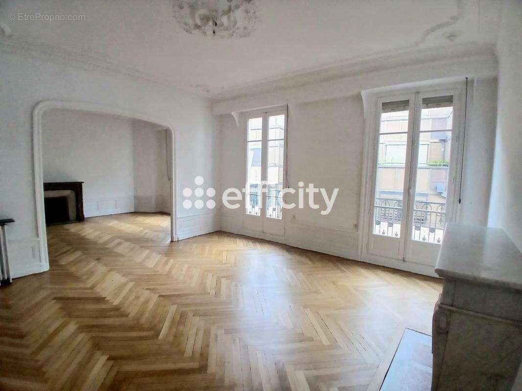 Appartement à vendre, 148m², Nantes