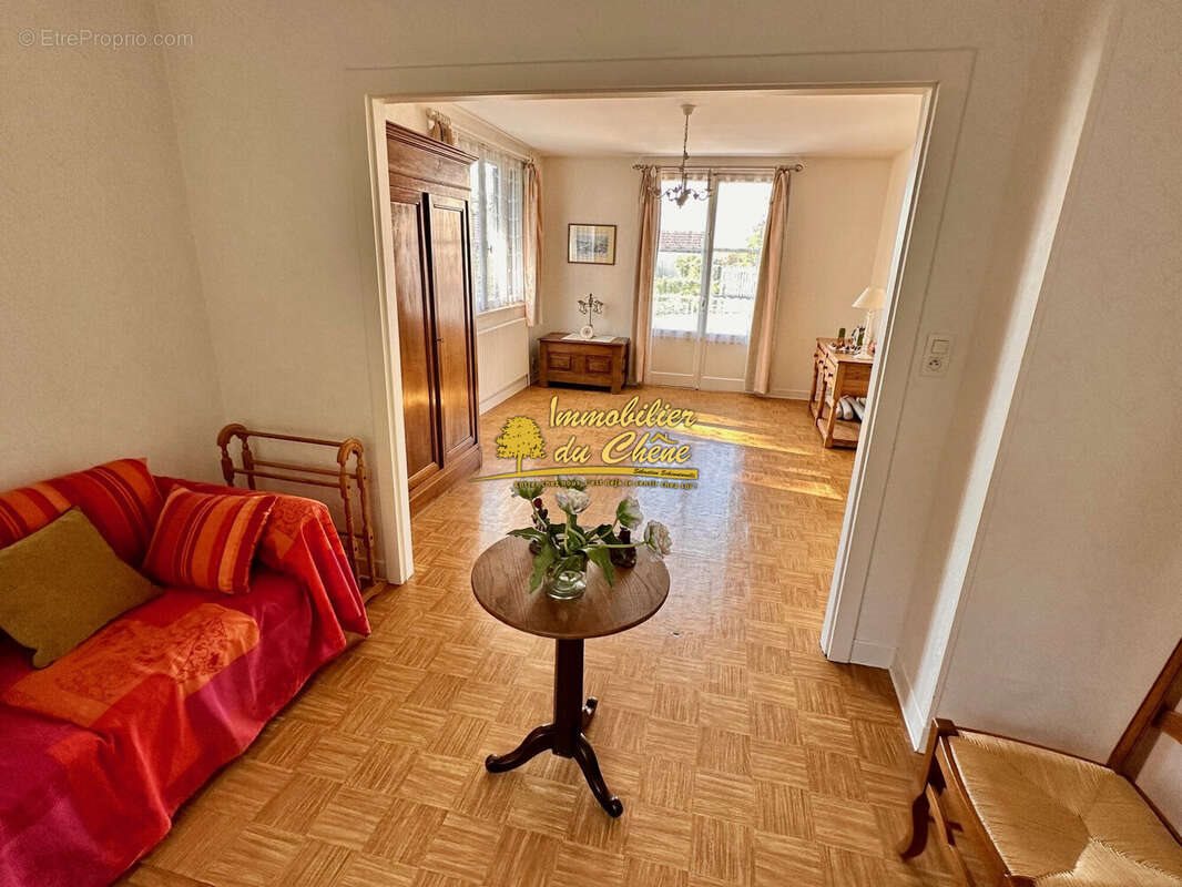 Maison à vendre, 137m², Luxeuil-les-Bains