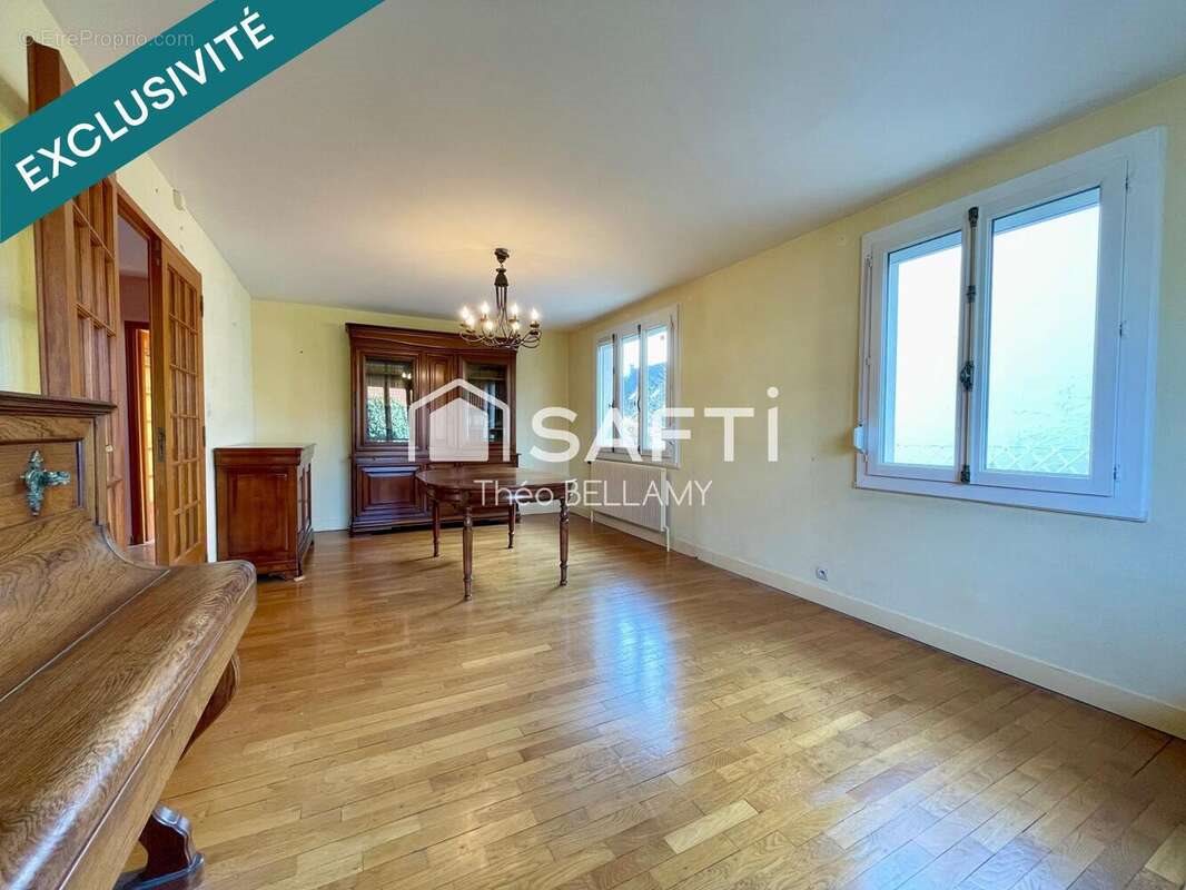 Maison à vendre, 143m², Longvic