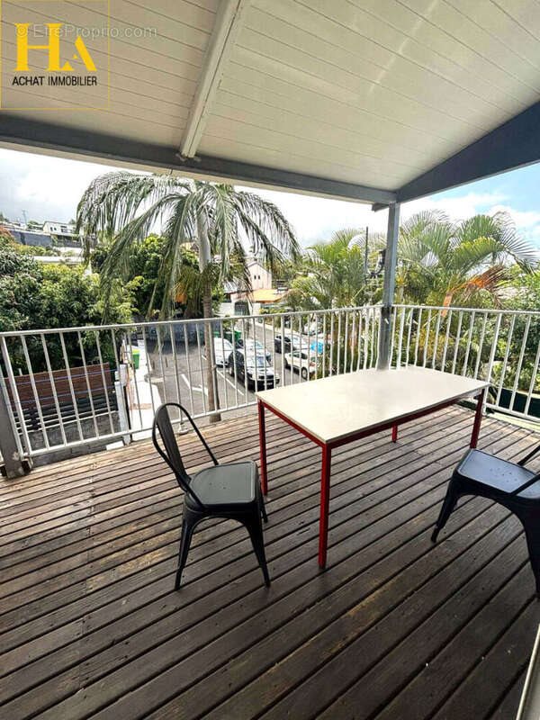 Maison à vendre, 124m², L'Étang-Salé