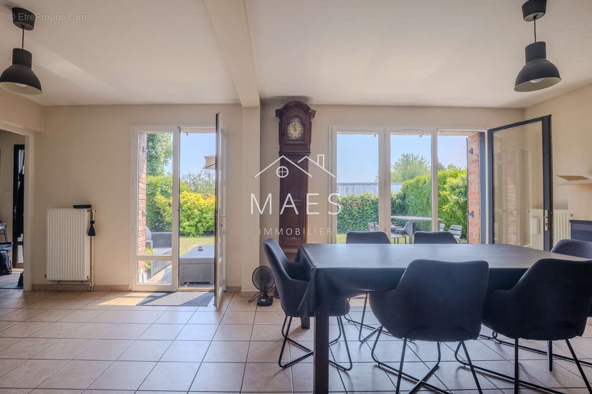 Maison à vendre, 133m², Capinghem