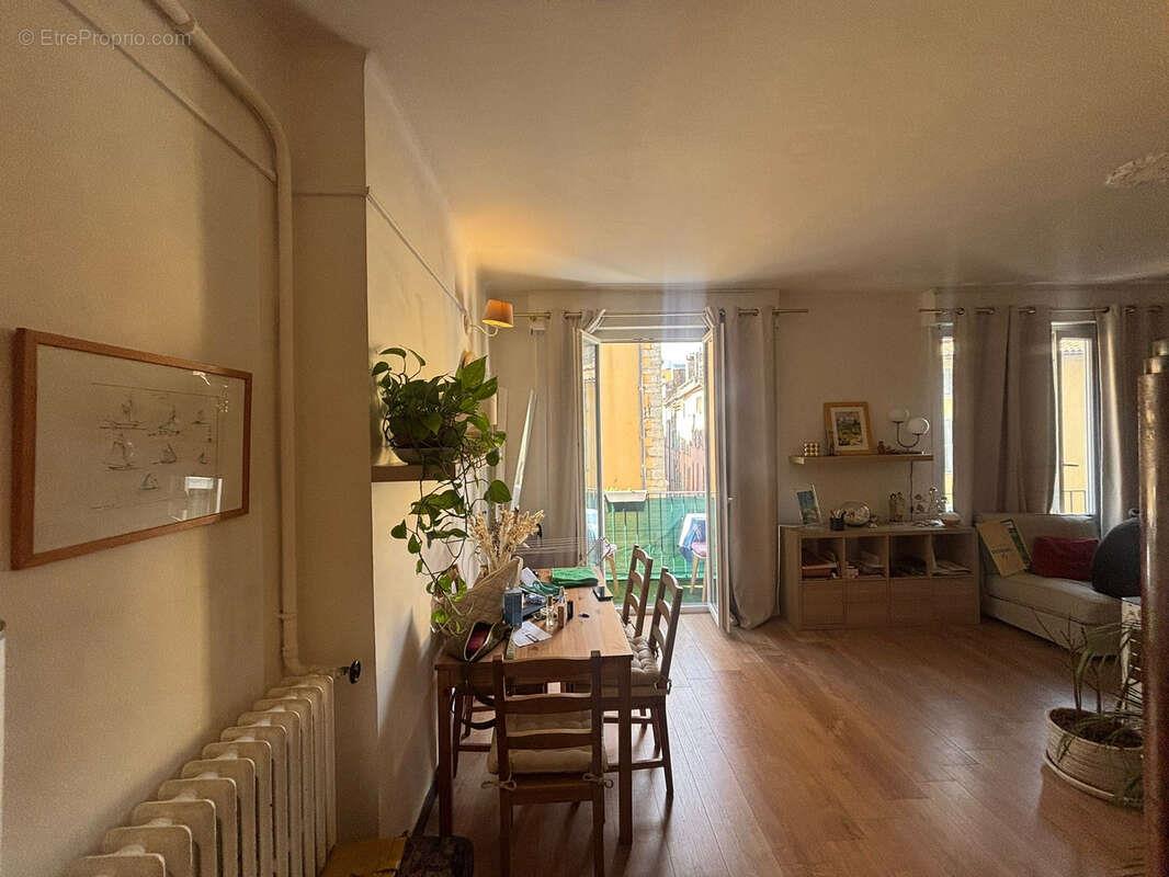 Appartement à vendre, 53m², Toulon