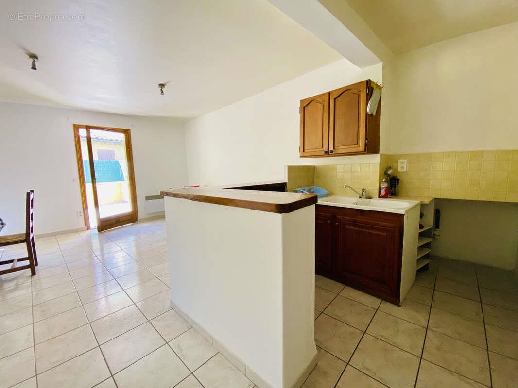 Appartement à vendre, 71m², Malaucène