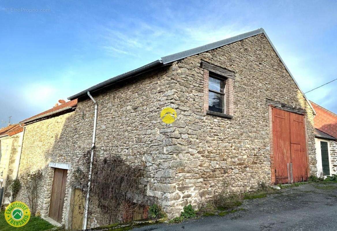 Maison à vendre, 67m², Naillat