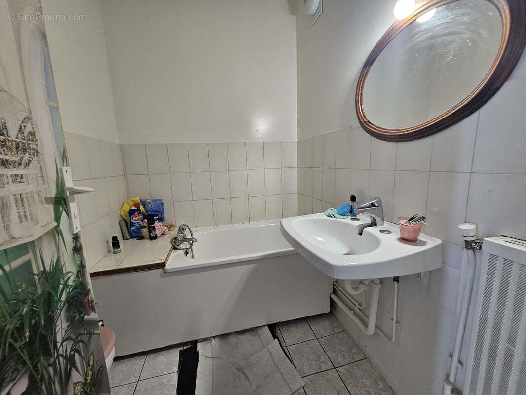 Appartement à vendre, 52m², Saint-Etienne