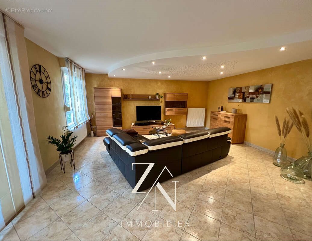 Appartement à vendre, 84m², Lipsheim