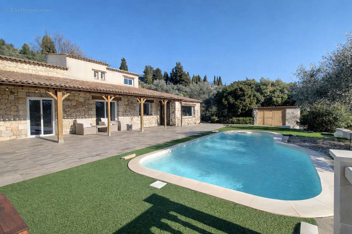 Maison à vendre, 208m², Le Tignet