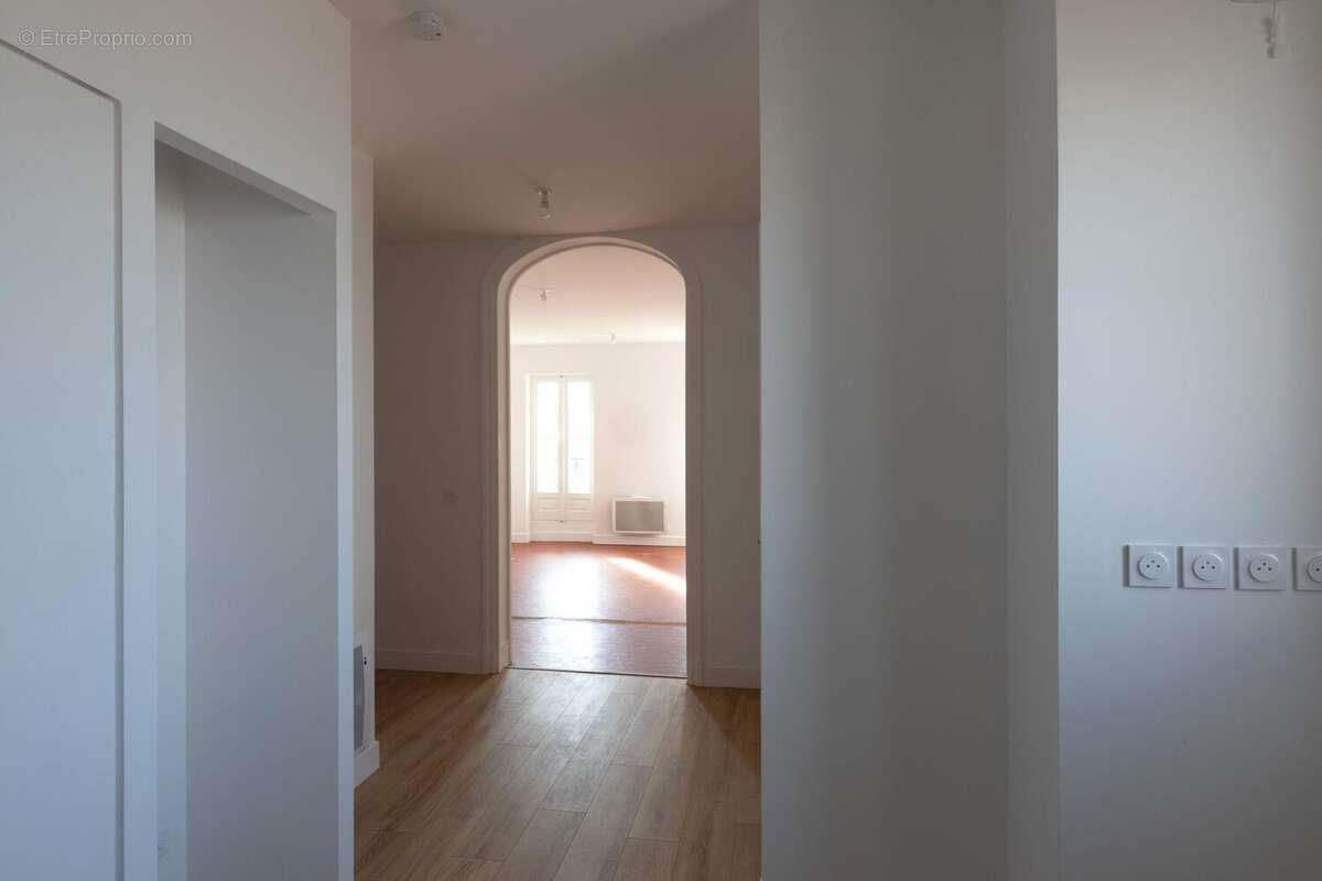 Appartement à vendre, 58m², Marseille 1er
