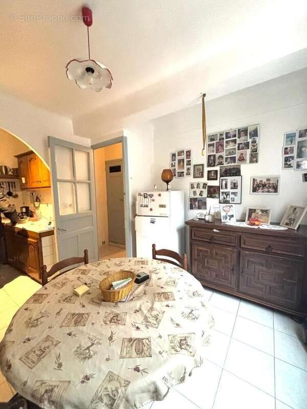 Appartement à vendre, 80m², Cotignac