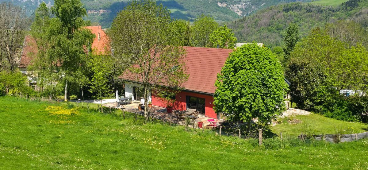 Maison à vendre, 382m², Salins-les-Bains