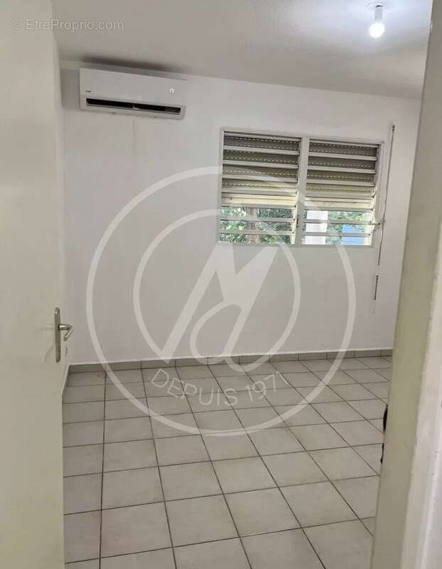 Appartement à vendre, 38m², Les Abymes