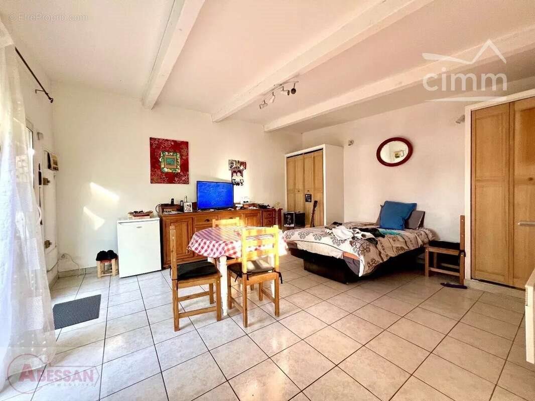 Maison à vendre, 27m², Port-Saint-Louis-du-Rhône