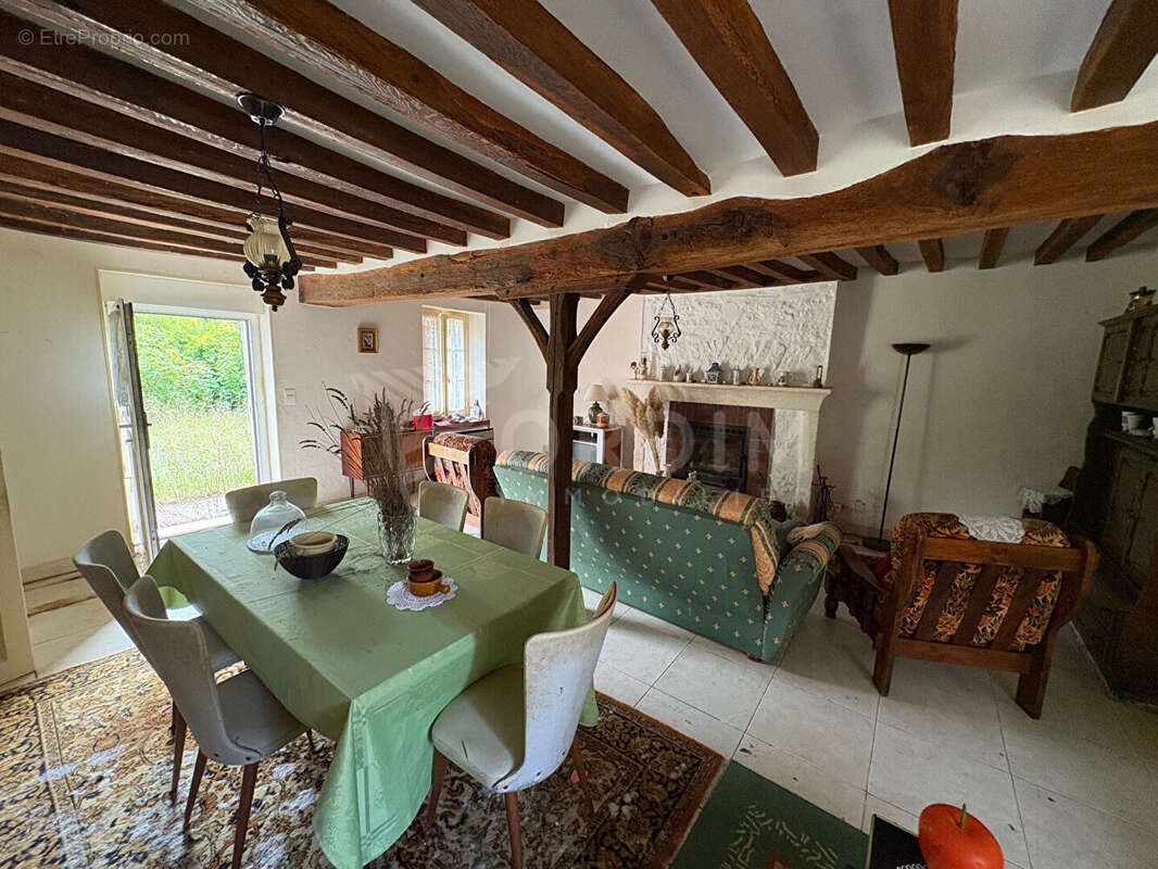 Maison à vendre, 114m², Etais-la-Sauvin