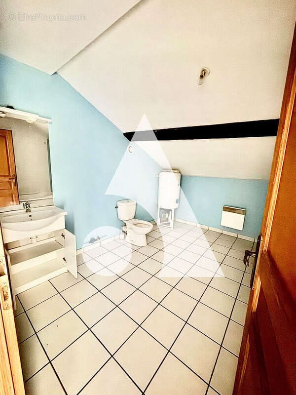 Appartement à vendre, 205m², Neufchâteau