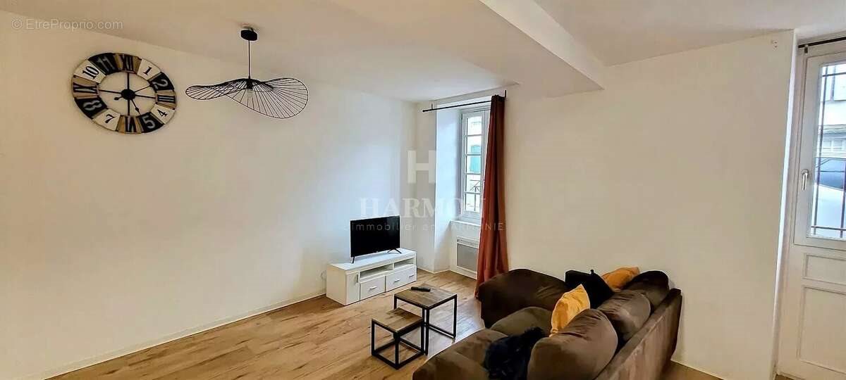 Appartement à vendre, 66m², Oloron-Sainte-Marie