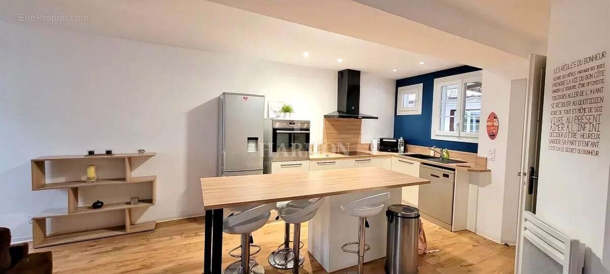 Appartement à vendre, 66m², Oloron-Sainte-Marie