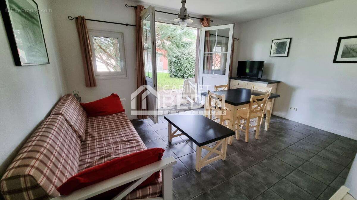 Maison à vendre, 35m², Arès