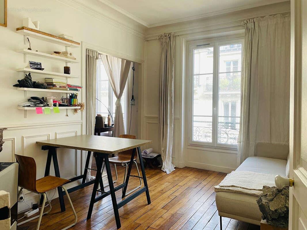 Appartement à vendre, 47m², Paris 18ème