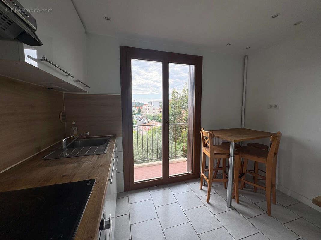Appartement à vendre, 68m², Toulon