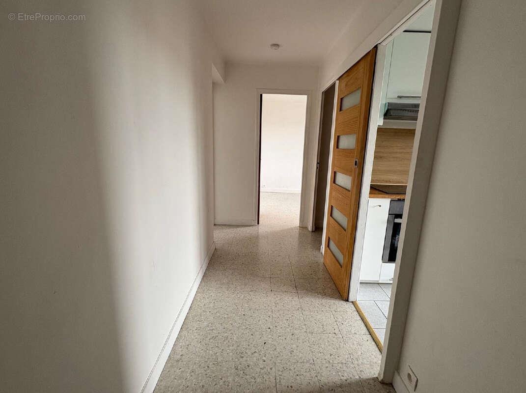 Appartement à vendre, 68m², Toulon