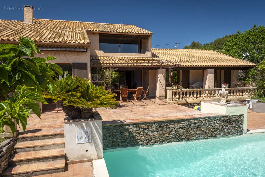 Maison à vendre, 210m², Sausset-les-Pins