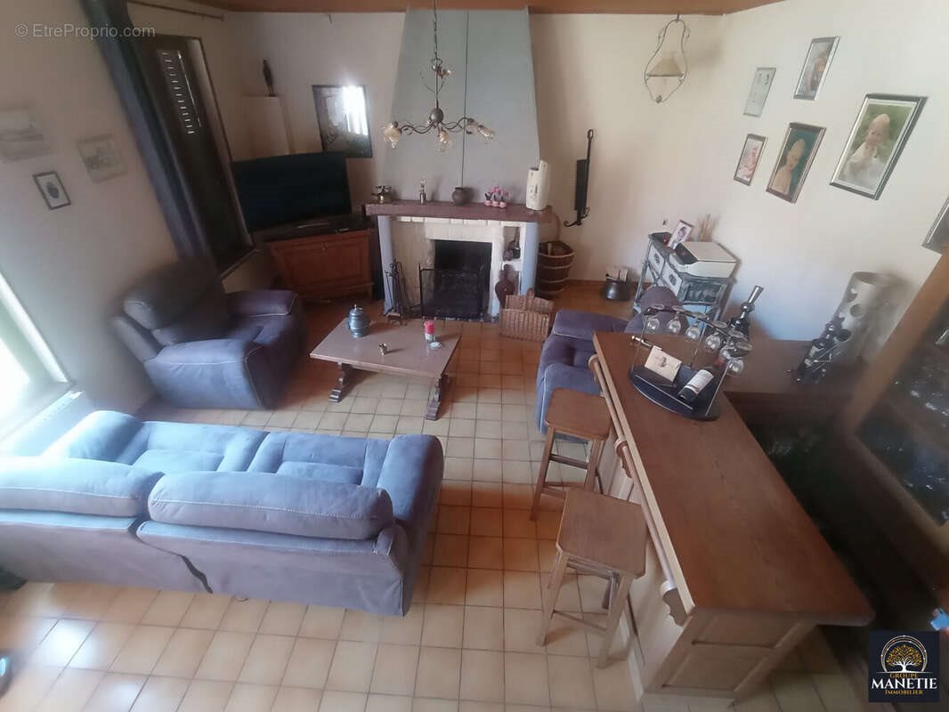 Maison à vendre, 217m², Beaurains