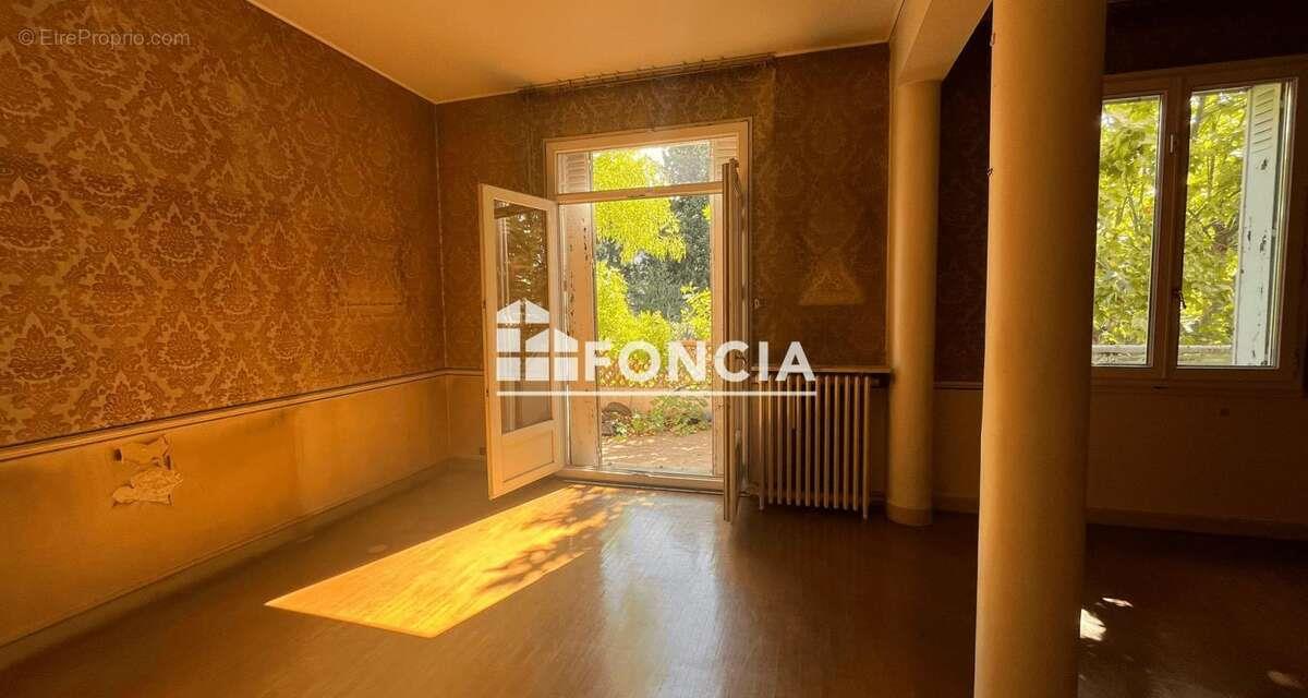 Maison à vendre, 190m², Marseille 12ème