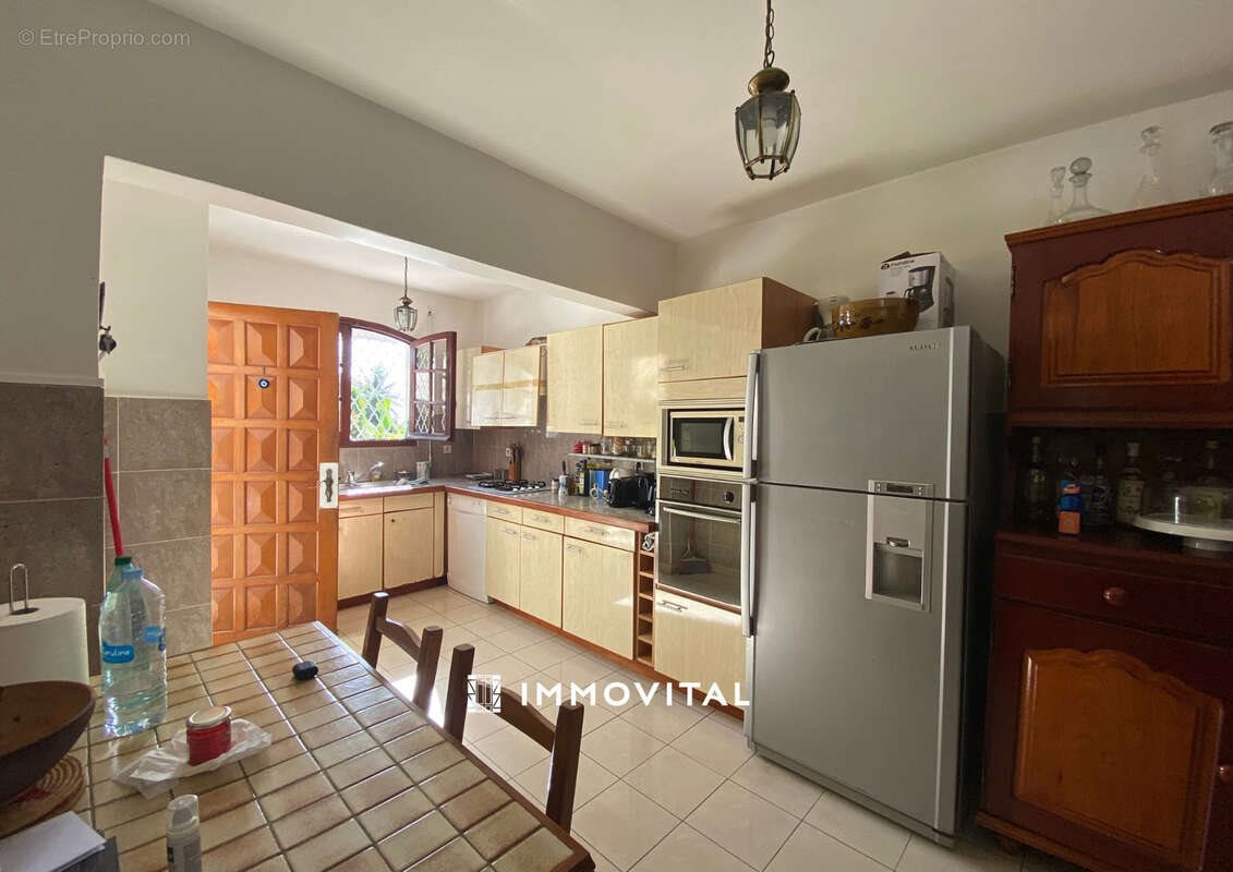 Maison à vendre, 179m², Capesterre-Belle-Eau
