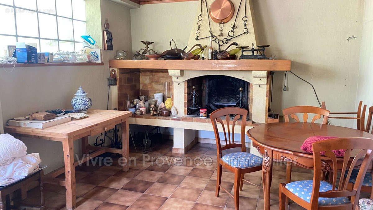 Maison à vendre, 120m², Courthézon