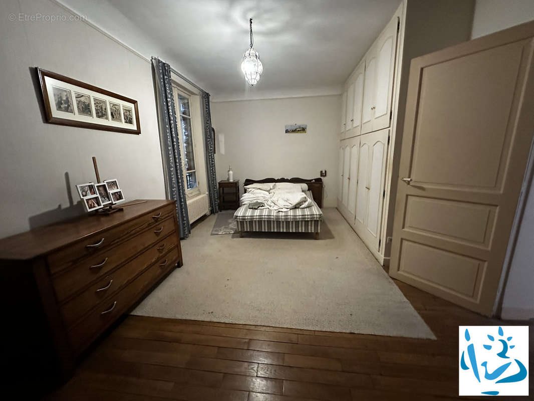 Maison à vendre, 152m², Villeneuve-sur-Yonne