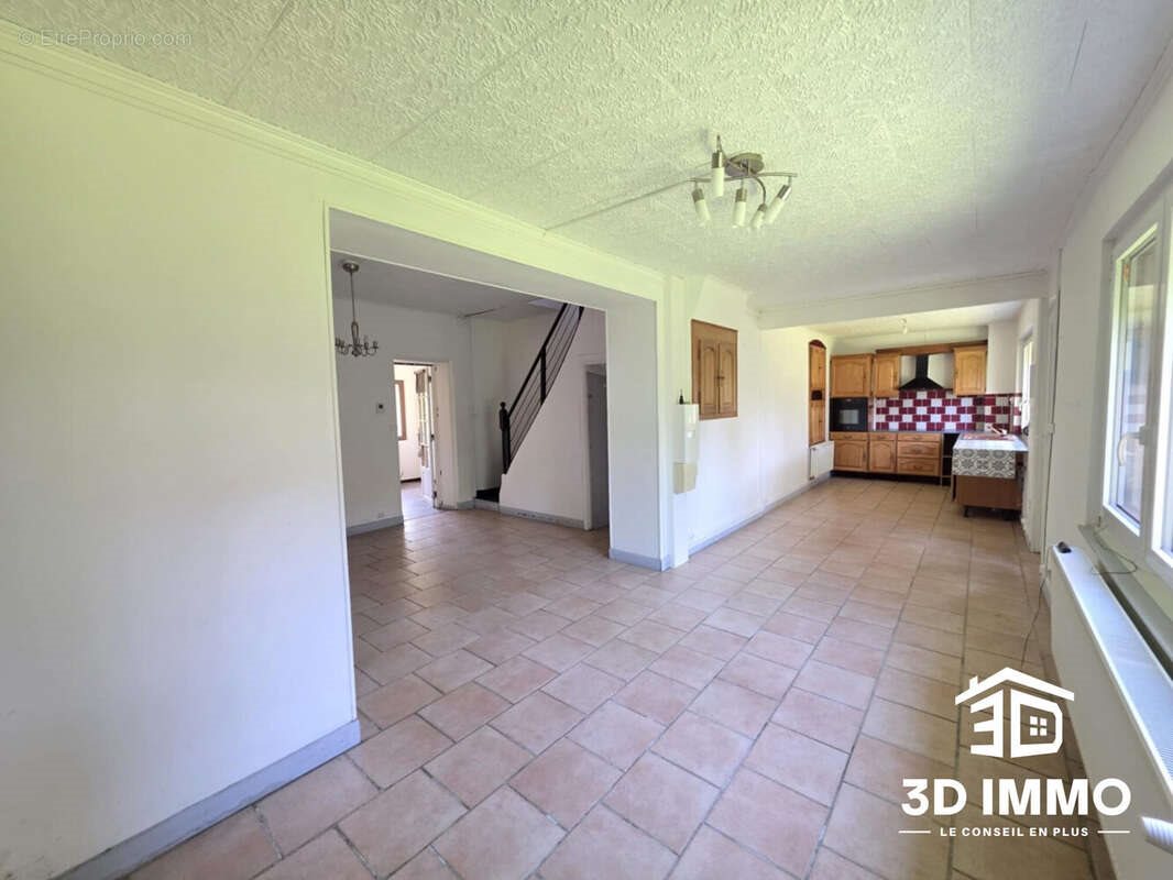 Maison à vendre, 97m², Avesnes-sur-Helpe