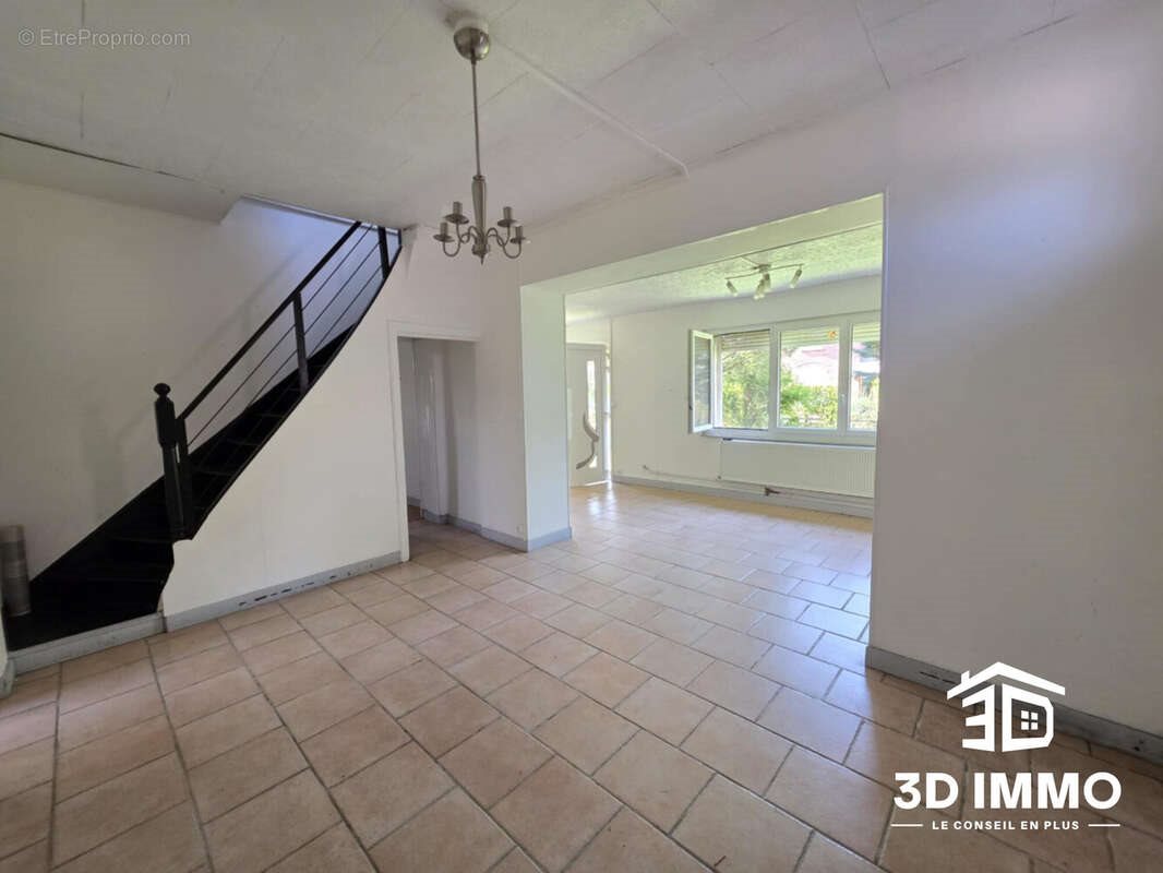 Maison à vendre, 97m², Avesnes-sur-Helpe