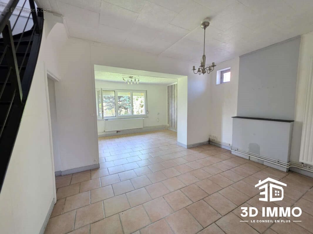 Maison à vendre, 97m², Avesnes-sur-Helpe