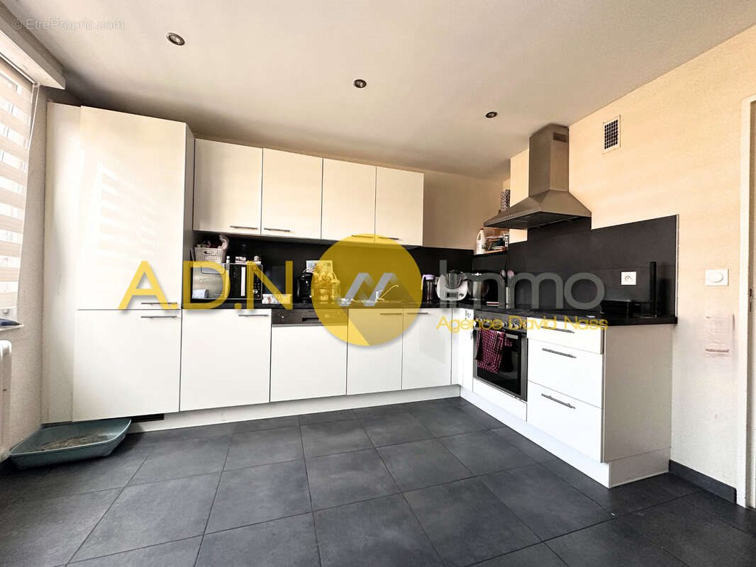 Appartement à vendre, 93m², Sausheim