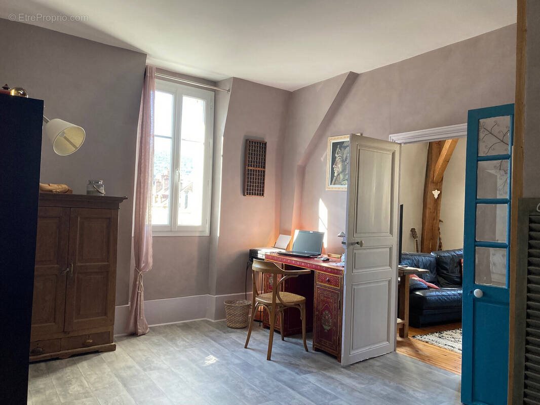 Appartement à vendre, 132m², Autun