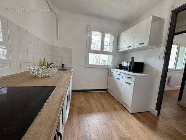 Appartement à vendre, 57m², Toulon