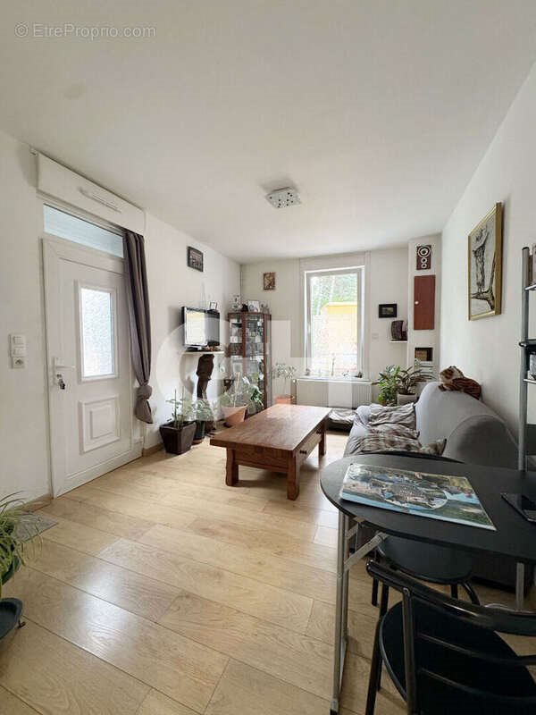 Appartement à vendre, 190m², Ferrière-la-Grande