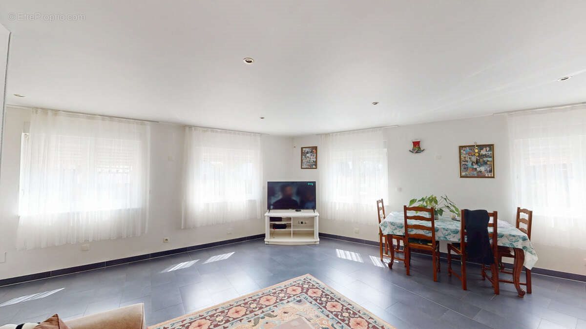 Maison à vendre, 161m², Brumath
