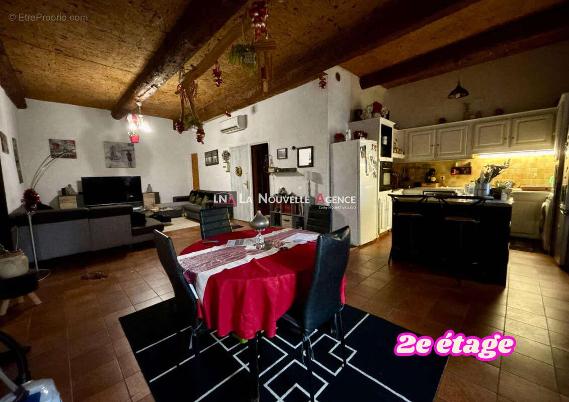 Appartement à vendre, 300m², Sigean