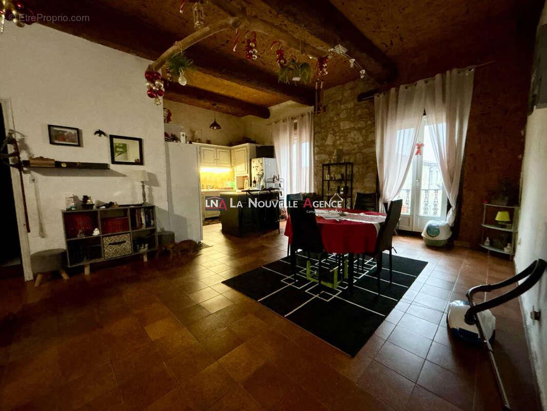 Appartement à vendre, 300m², Sigean